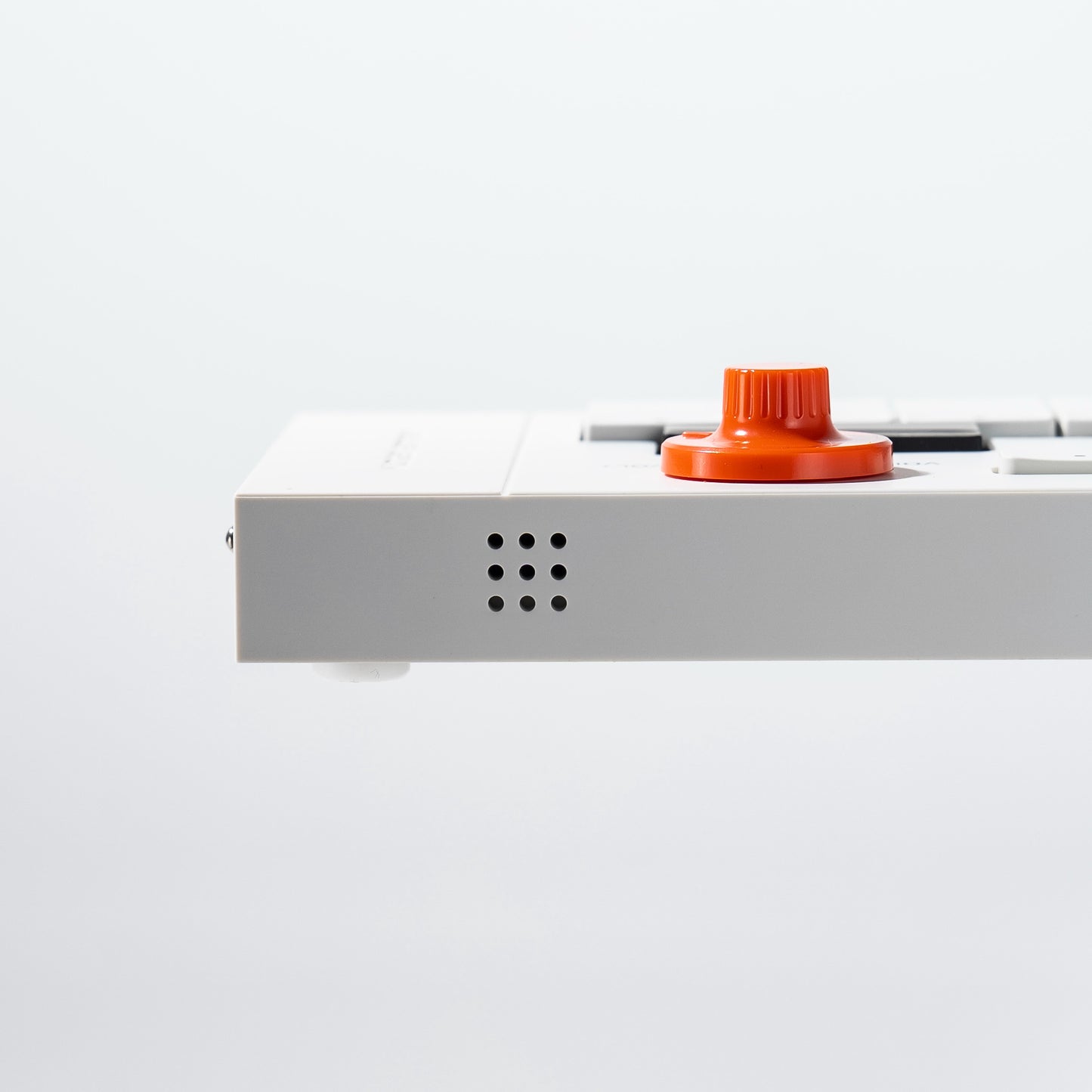 WoO.1-A Portable Music Creator - Wunderkammer
