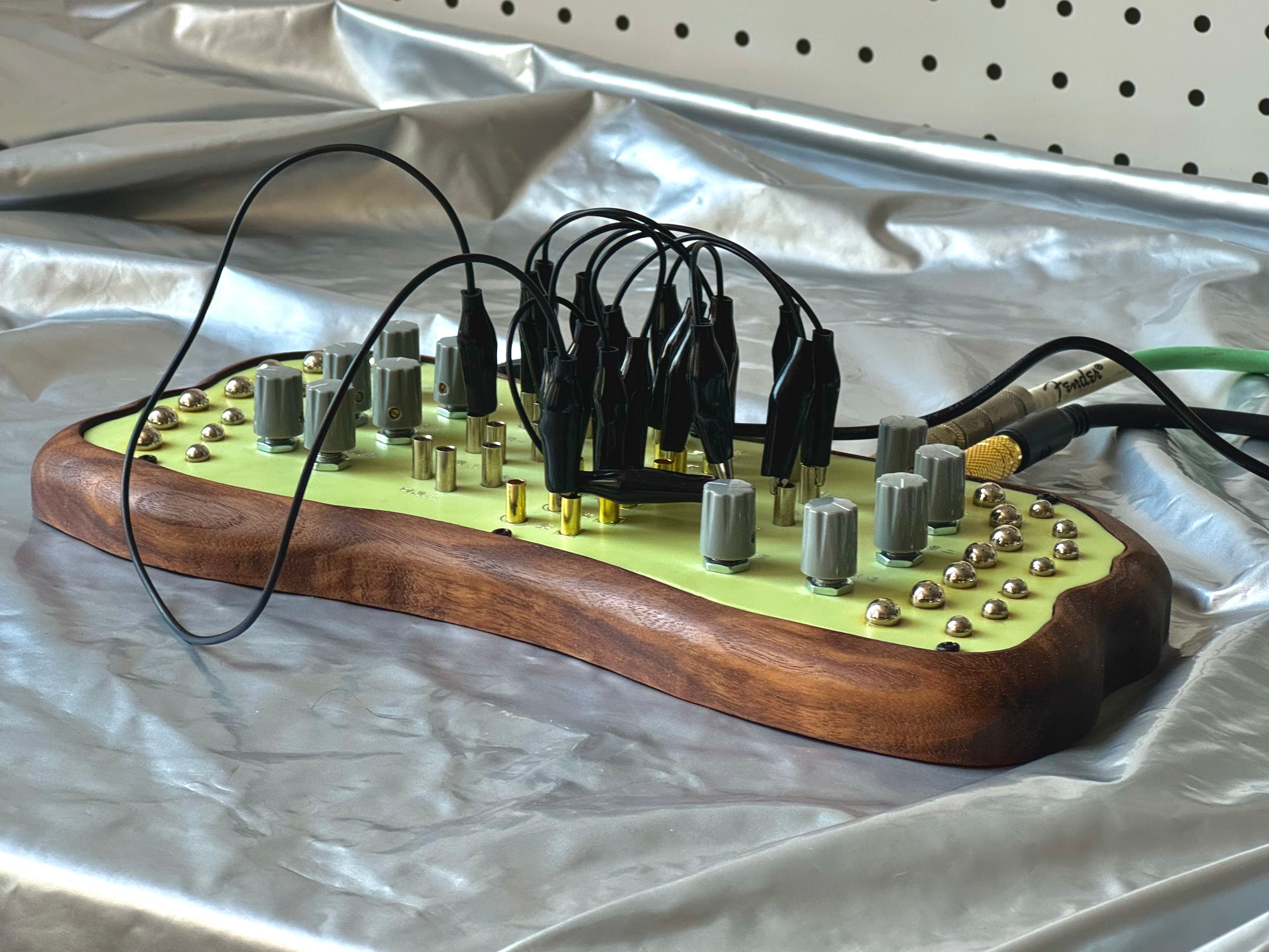 Seofon 柒 - MadKids  Chaos Synthesizer